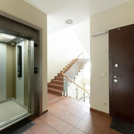 Apartament With A Balcony In The Heart Of Old Town *